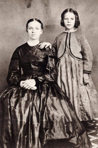 Augusta and Clara Bolles