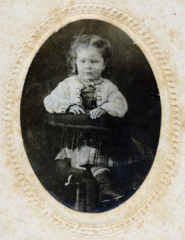 Nellie Klemme at 3 years old